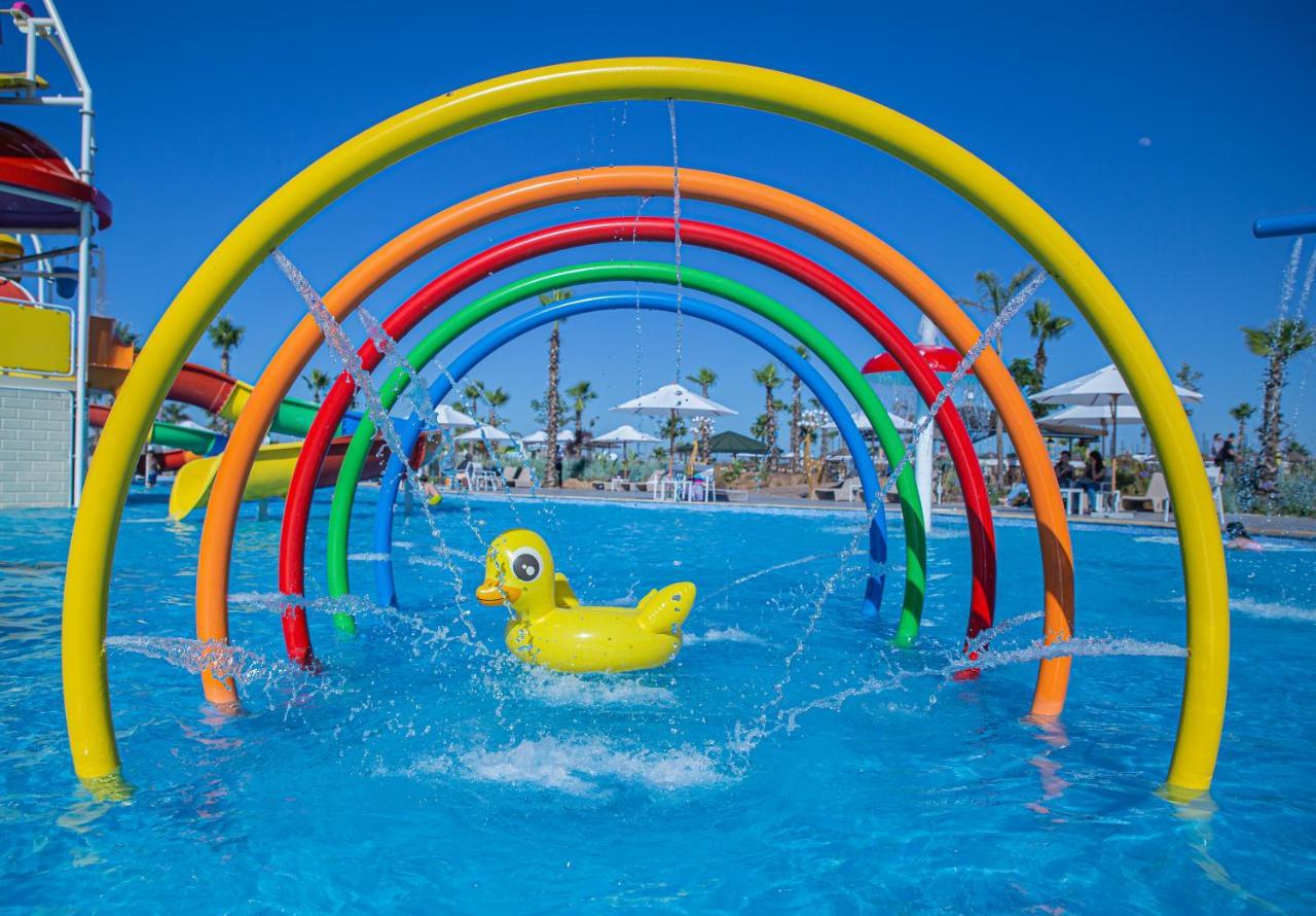 Waves Aqua Resort 케니트라 외부 사진 Splash Jungle Water Park