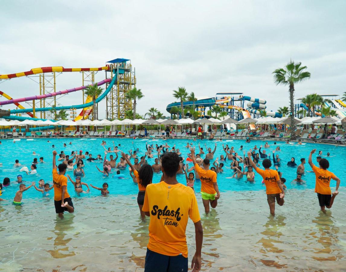 Waves Aqua Resort 케니트라 외부 사진 Splash Island