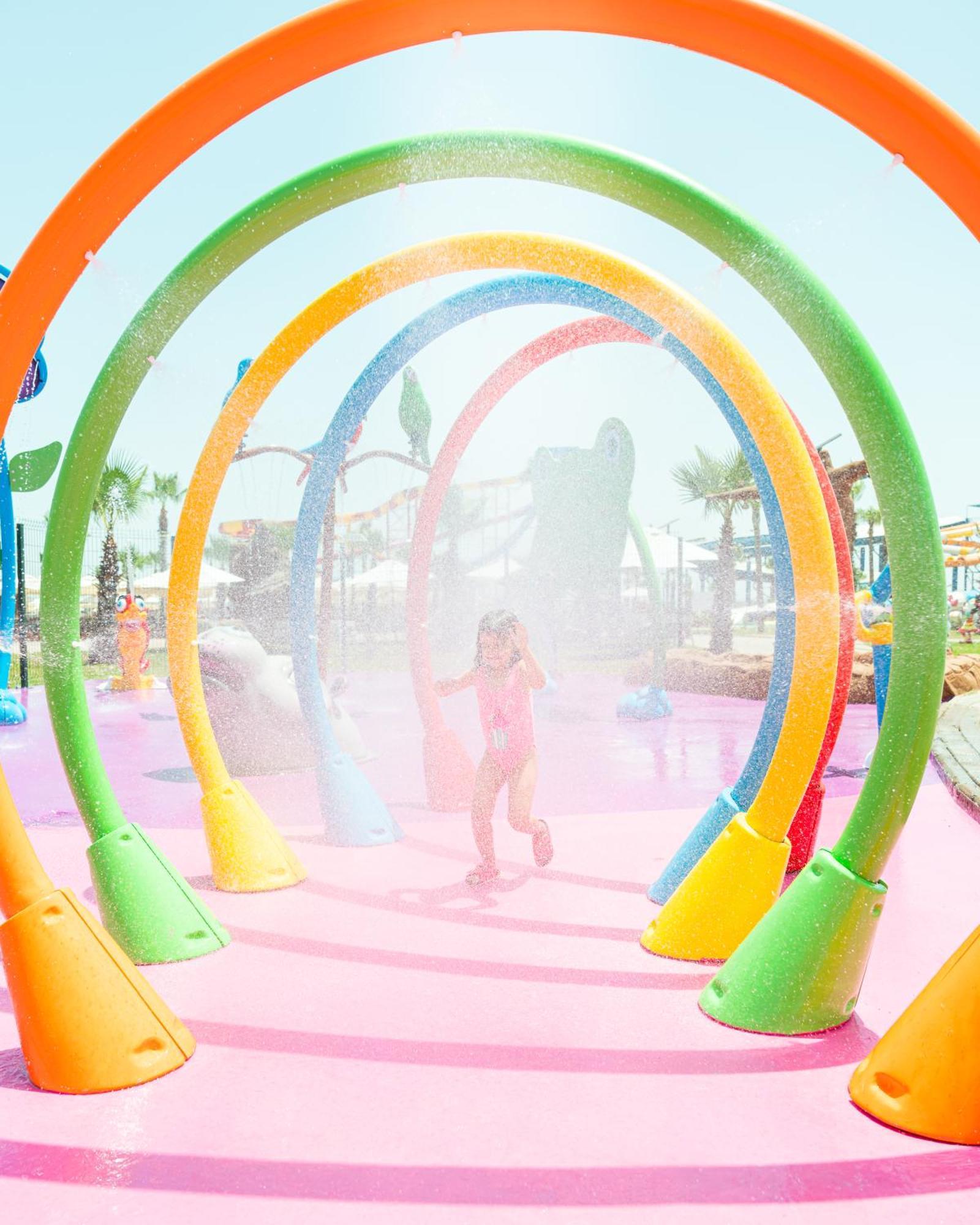 Waves Aqua Resort 케니트라 외부 사진 Splash the Sun City Water Park